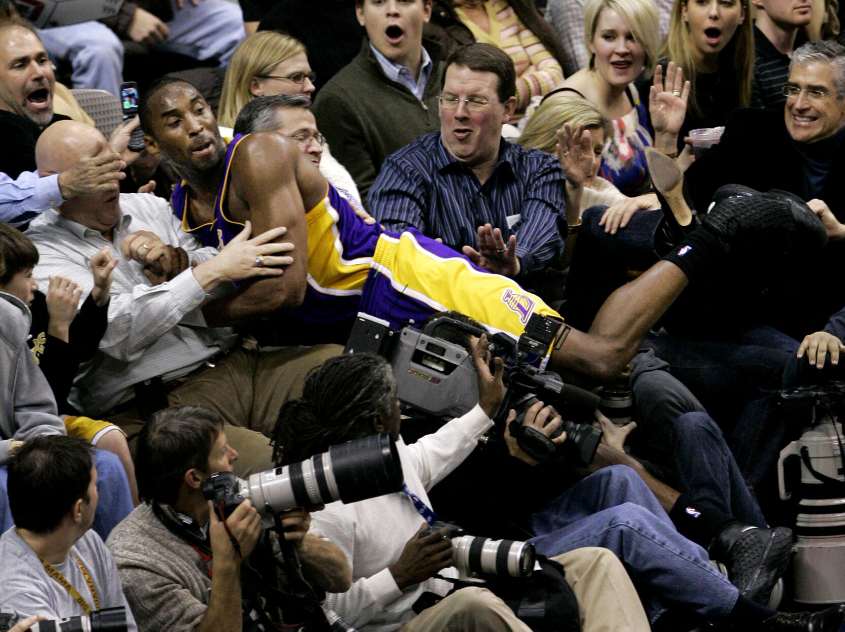 2008